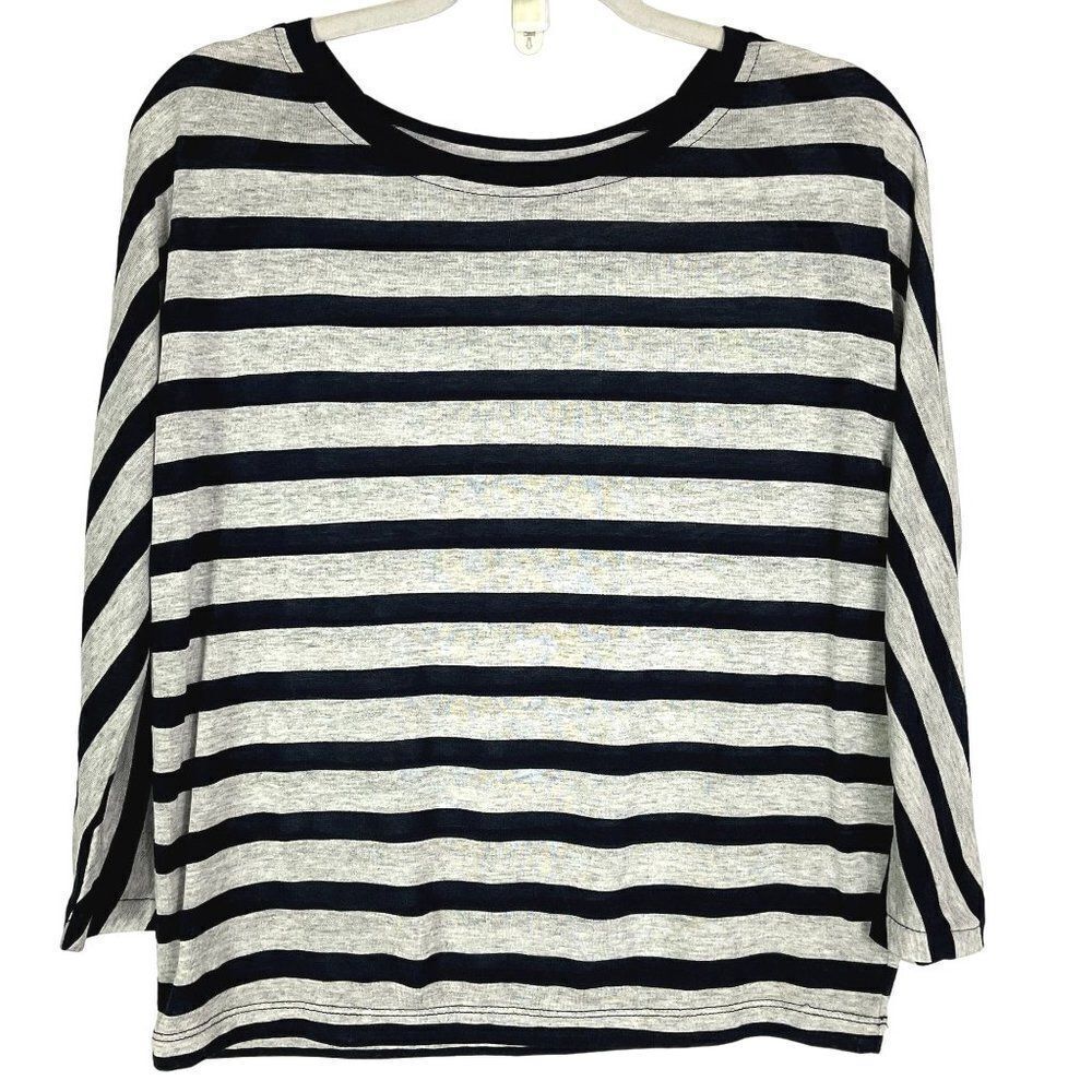 LOFT Navy Blue/Gray Striped 3/4 Sleeve top, 70% rayon/30% polyester, size XS Pet